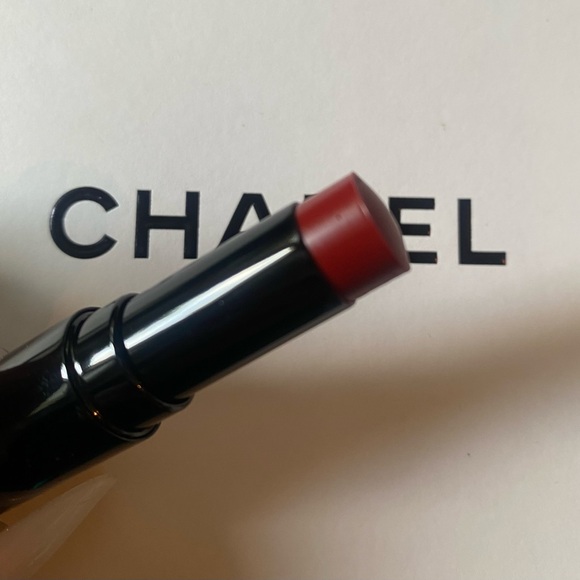CHANEL Les Beiges Healthy lip balm Color - Intense - Picture 6 of 6